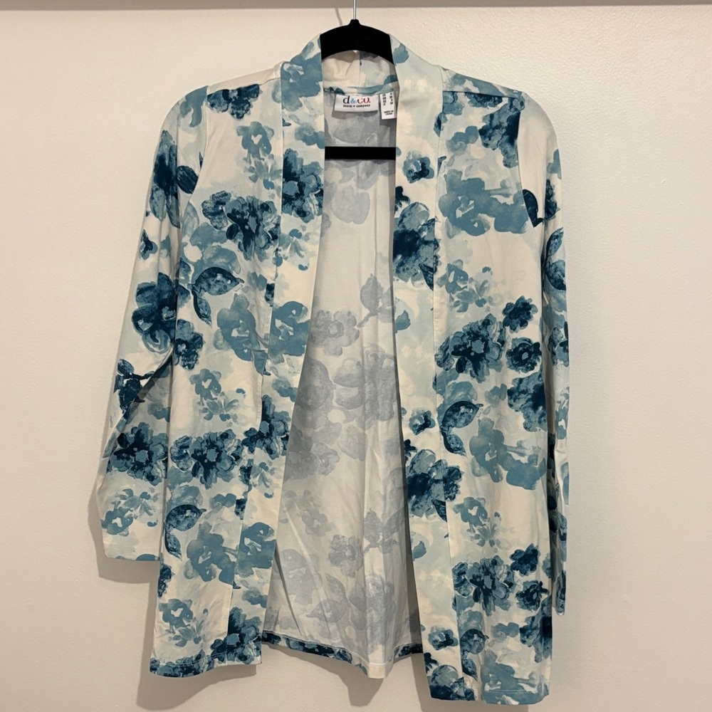 Denim & Co. Floral Blue and White Open Cardigan
